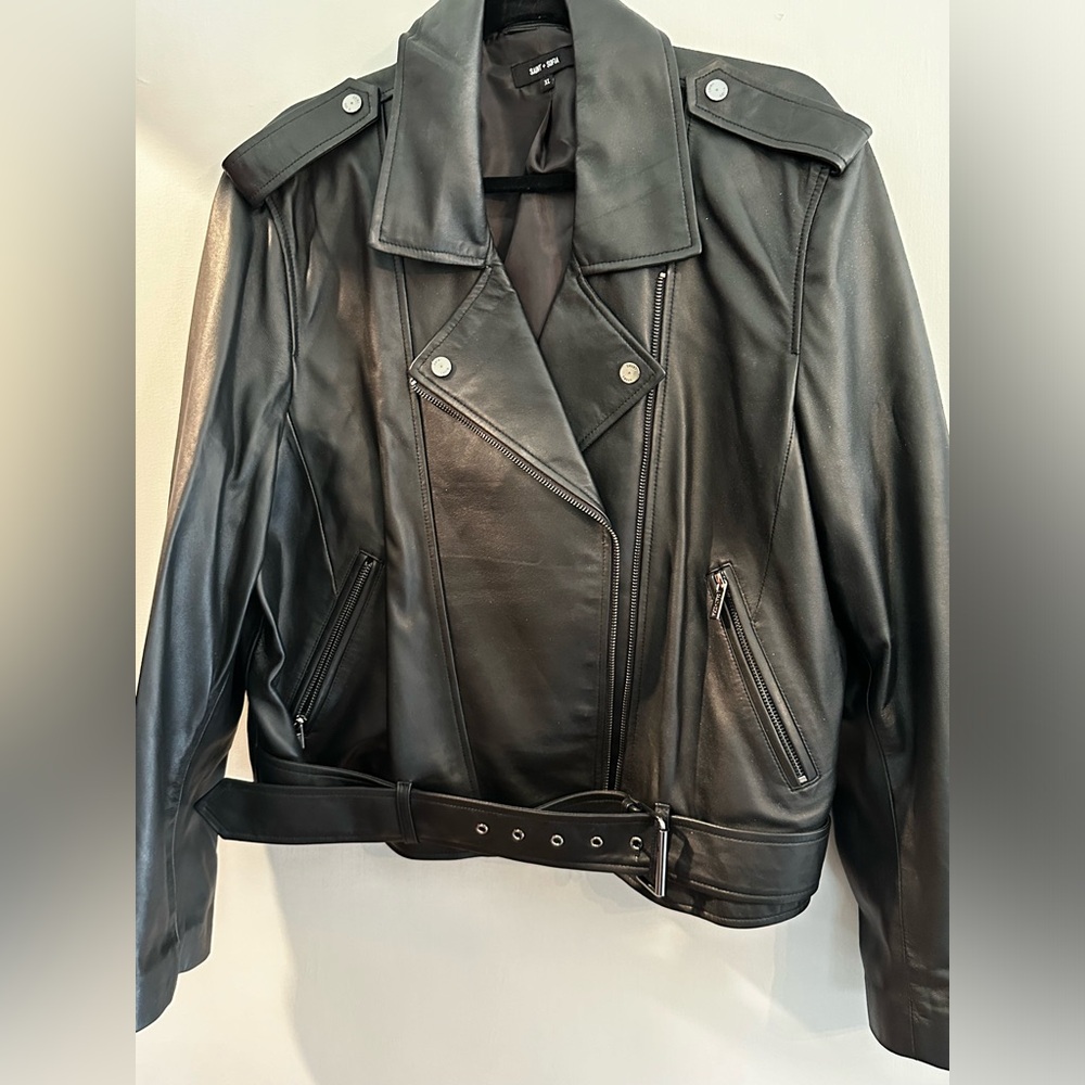 Brand NEW Saint + Sofia leather jacket XL
